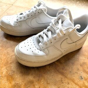 Nike White Leather Low-Top Sneakers